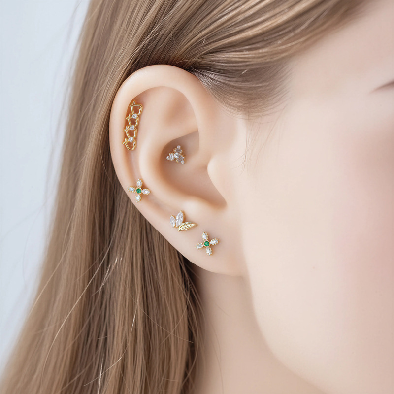 1PC G23 티타늄16G 플라워 CZ 라브렛 스터드  - Body Jewelry Implant Grade Titanium 리뷰 및 가격