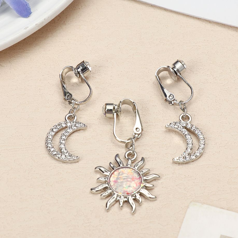 가짜 배꼽 피어싱 하트 클립형 배꼽 피어싱 달 모양 연 - Body Jewelry And Earrings 리뷰 및 가격